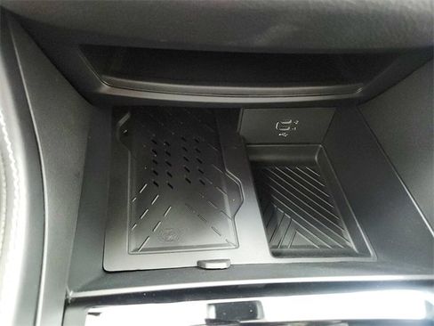 New 2026 Chrysler Pacifica Limited w/ S Appearance Package image 32