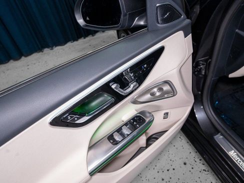 New 2026 Mercedes-Benz C 300 Sedan image 11