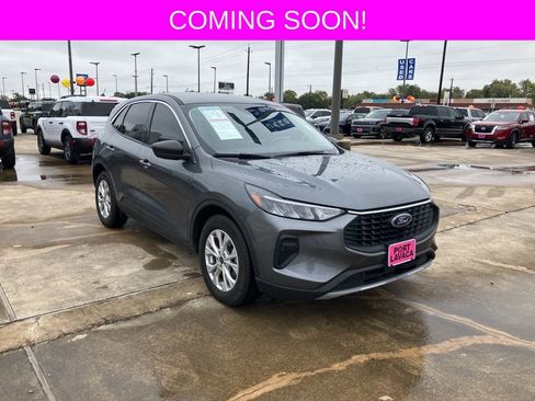 Used 2023 Ford Escape Active image 9