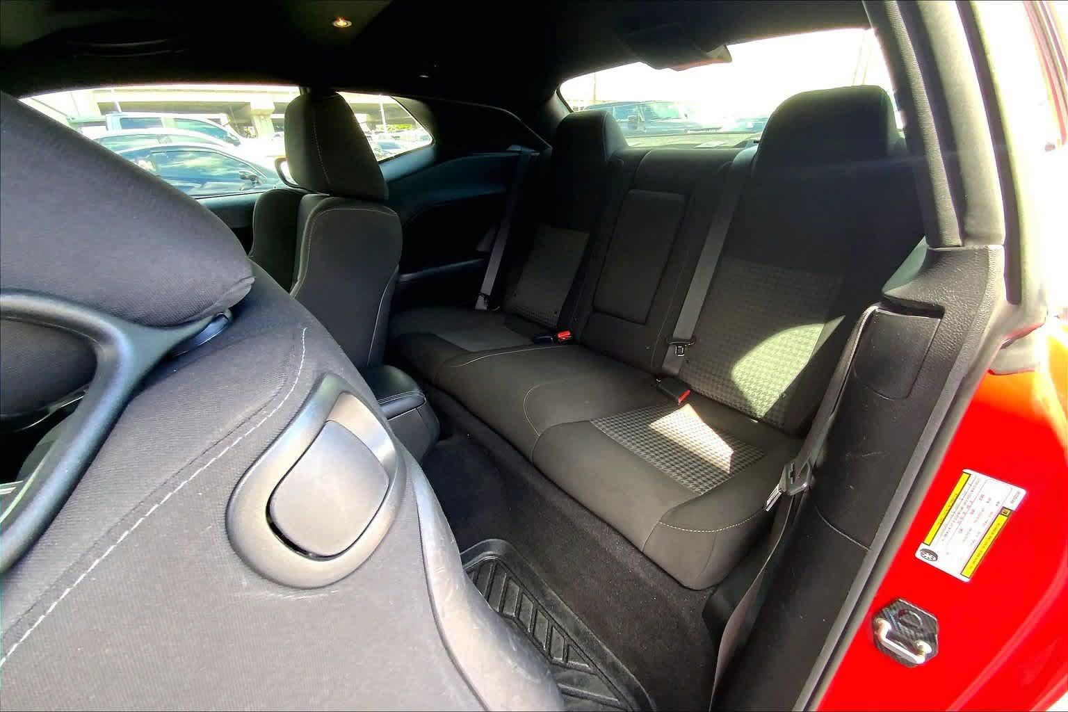 Used 2022 Dodge Challenger R/T RWD image 28