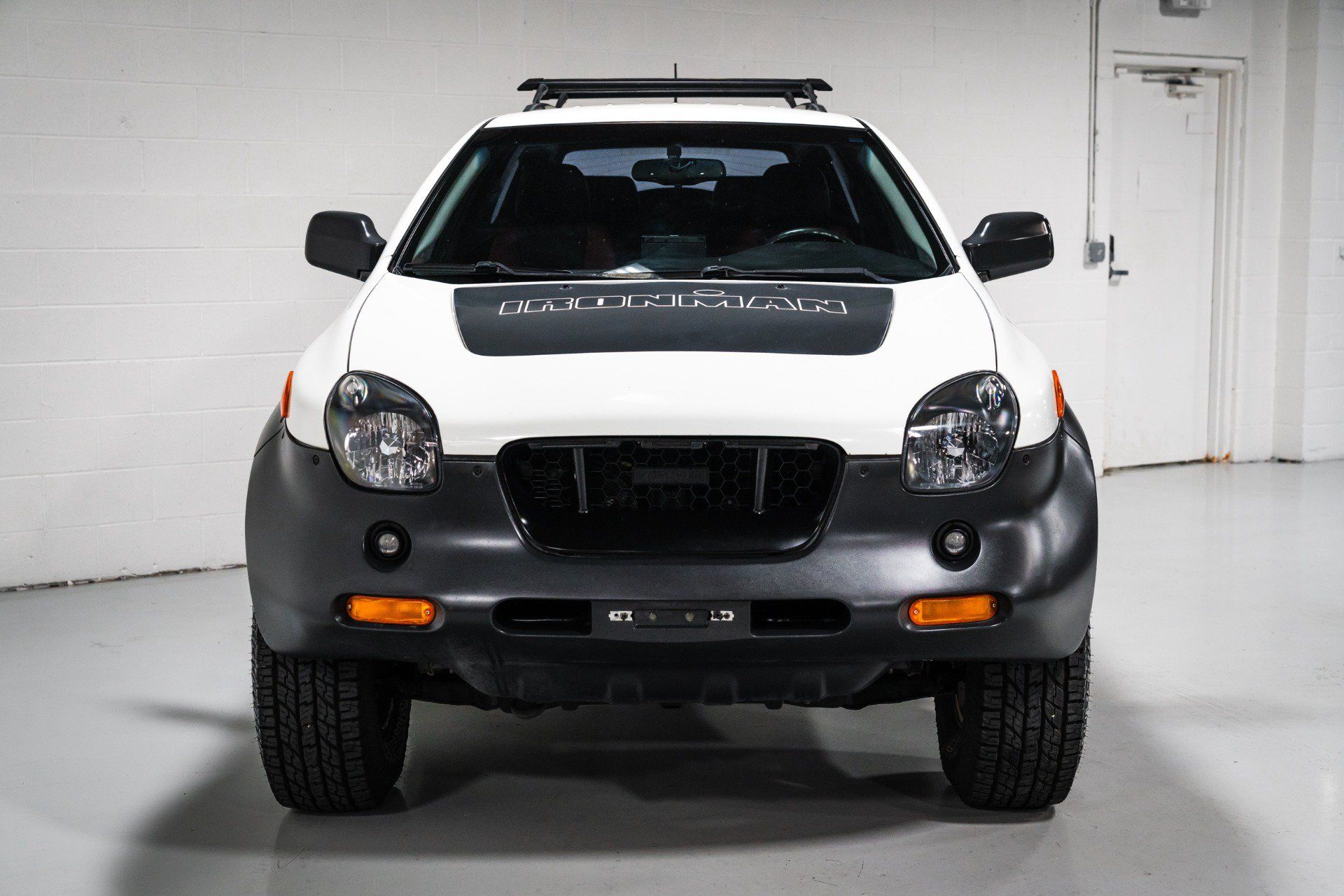 Used 1999 Isuzu VehiCROSS AWD/4WD image 8