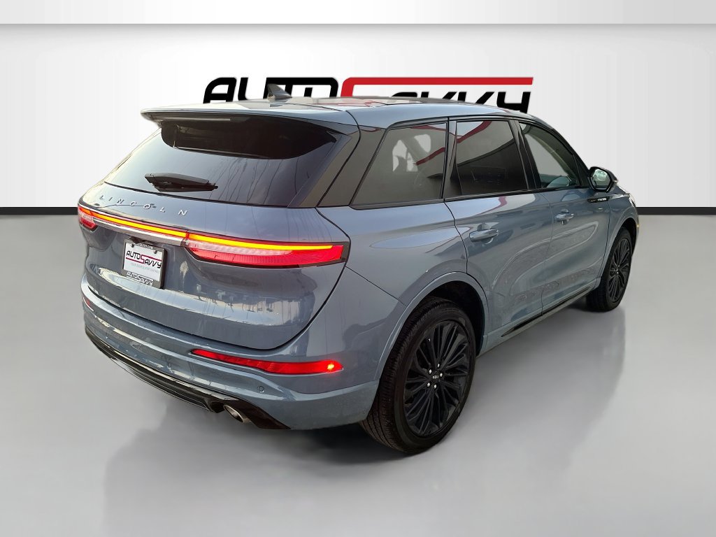 Used 2024 Lincoln Corsair AWD w/ Equipment Group 101A image 7
