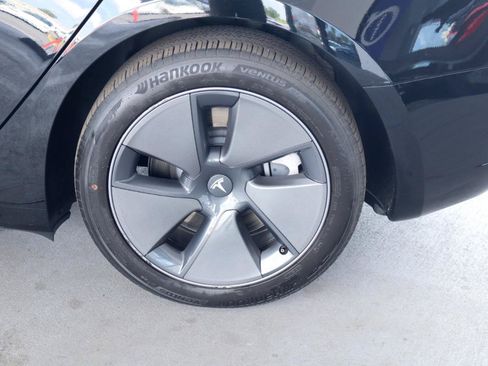 Used 2023 Tesla Model 3 Standard Range RWD image 11