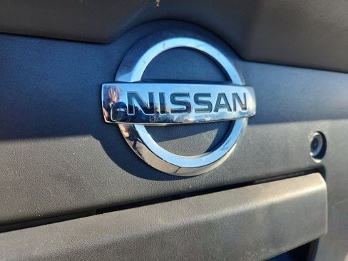 Used 2018 Nissan Frontier S image 25