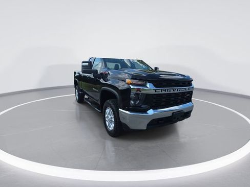 Used 2021 Chevrolet Silverado 2500 LT AWD/4WD image 2