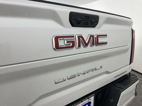 New 2025 GMC Sierra 2500 Denali w/ Denali Reserve Package image 35