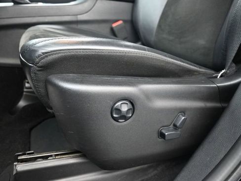 Used 2020 Jeep Grand Cherokee Altitude image 17