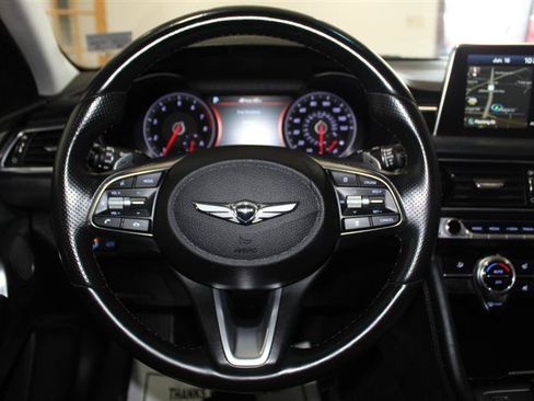 Used 2019 Genesis G70 2.0T Advanced w/ Elite Package RWD image 16