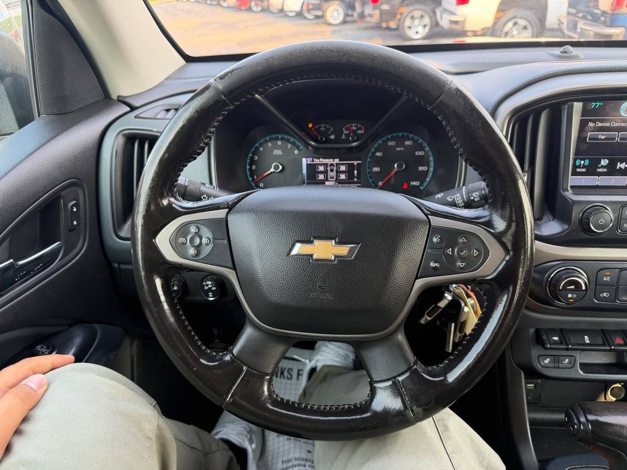 Used 2016 Chevrolet Colorado Z71 AWD/4WD image 10