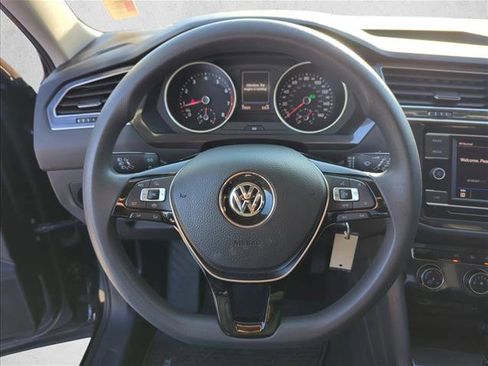 Used 2019 Volkswagen Tiguan S image 16