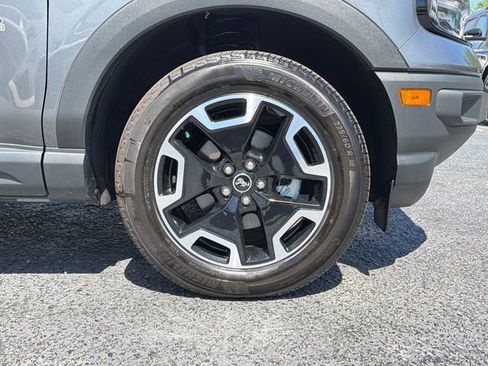 Used 2024 Ford Bronco Sport Outer Banks image 32