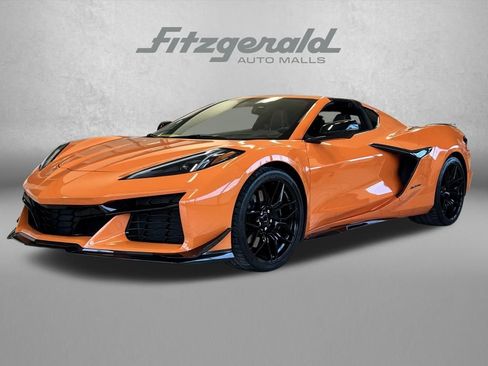 Used 2023 Chevrolet Corvette Z06 image 2