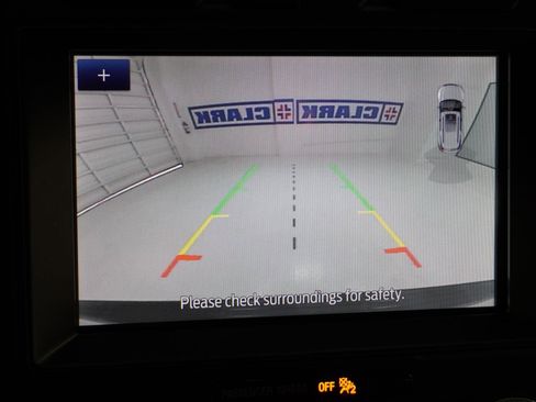 Used 2021 Ford Expedition XLT image 28