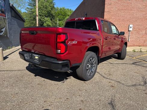 New 2026 Chevrolet Colorado Z71 w/ Technology Package AWD/4WD image 4