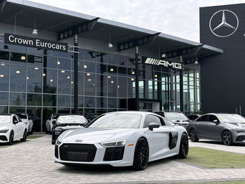Used 2018 Audi R8 V10 plus AWD/4WD image 1