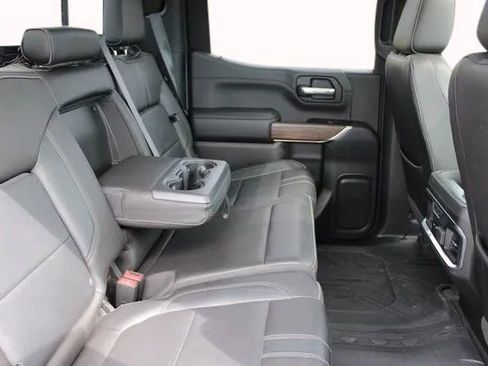 Used 2019 Chevrolet Silverado 1500 High Country w/ Technology Package image 25