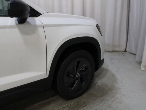 New 2026 Volkswagen Taos S image 26