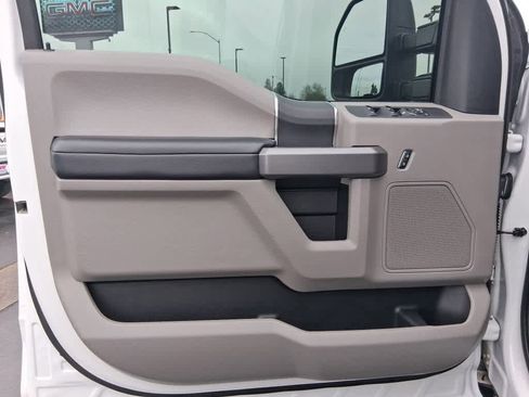 Used 2020 Ford F250 XLT image 11