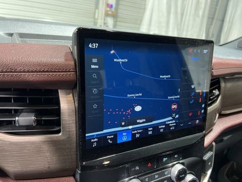 Used 2024 Ford Expedition Max Limited image 36