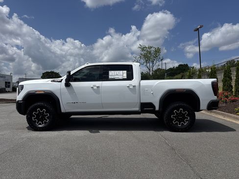 New 2026 GMC Sierra 2500 AT4X AWD/4WD image 5