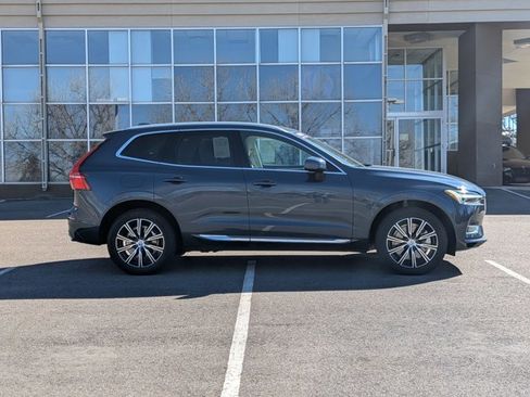 Used 2021 Volvo XC60 T8 Inscription Expression image 4