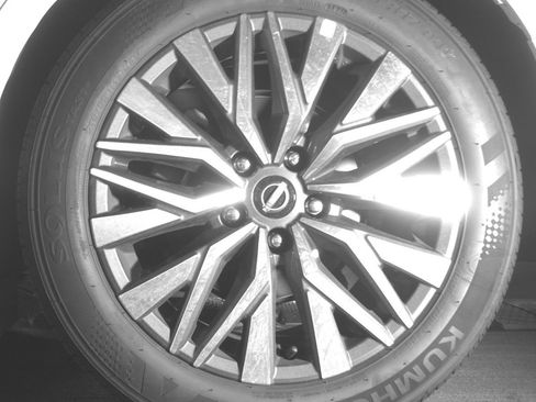 Used 2025 Nissan Altima 2.5 SV image 14