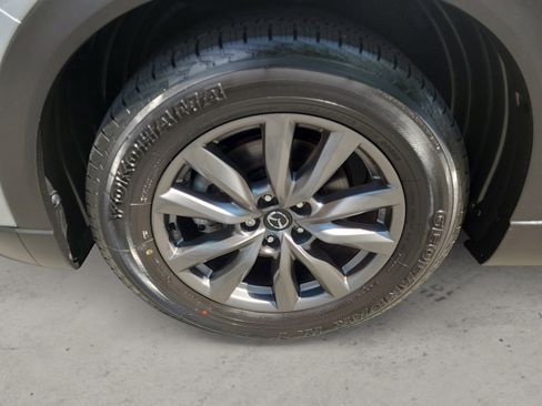 Used 2023 MAZDA CX-9 Touring AWD/4WD image 10