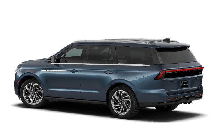 New 2027 Lincoln Navigator Reserve AWD/4WD image 25