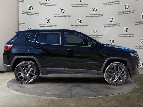 New 2026 Jeep Compass Limited image 6