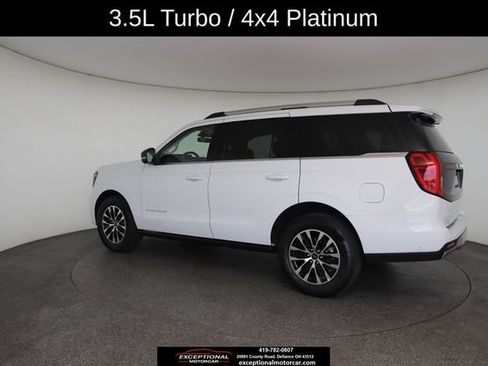 Used 2025 Ford Expedition Platinum AWD/4WD image 9