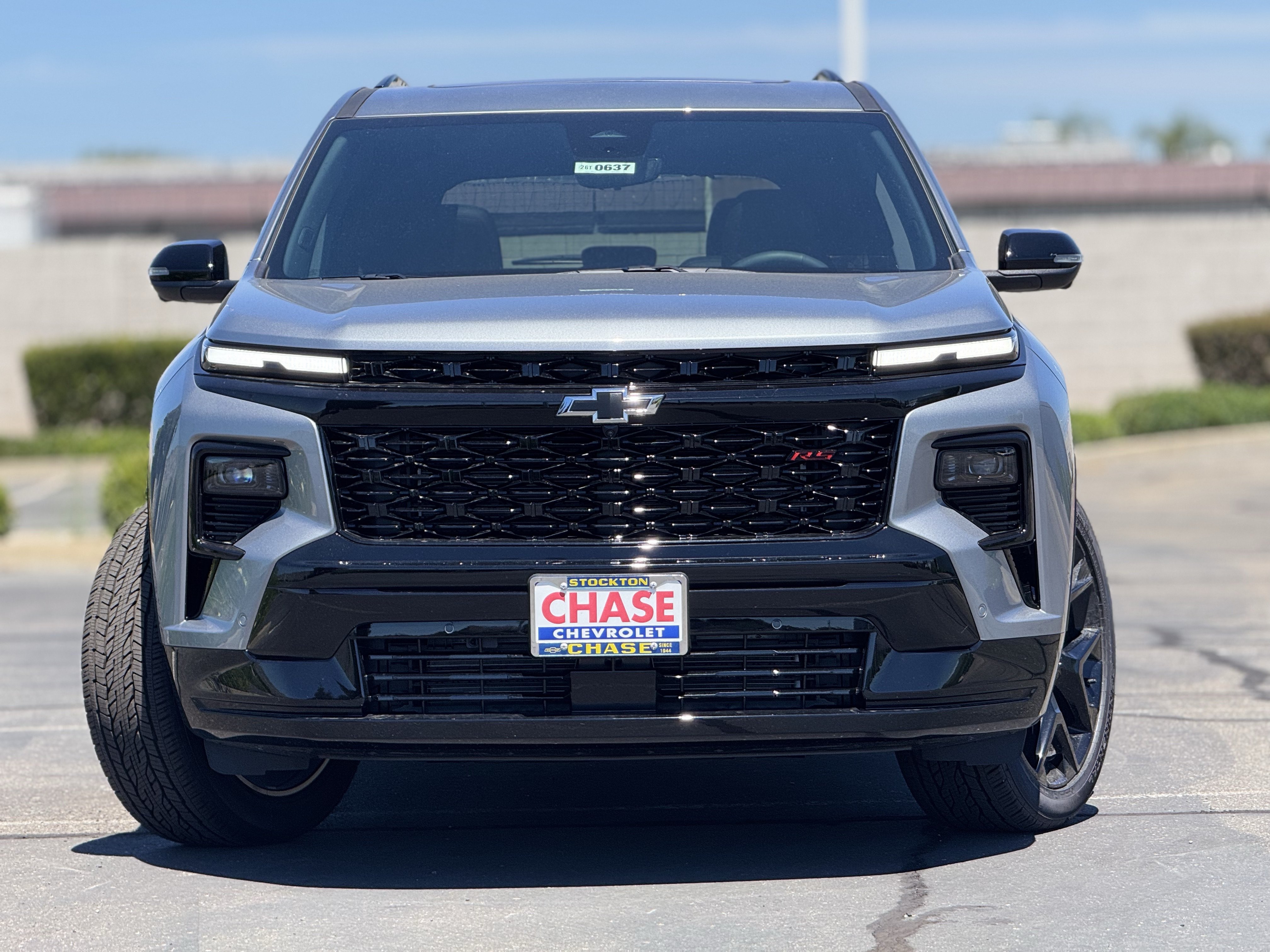 New 2026 Chevrolet Traverse RS w/ LPO, Floor Liner Package AWD/4WD image 2