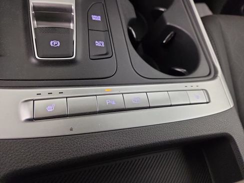 Certified 2026 Kia Carnival LXS FWD image 26