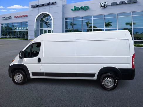 Used 2025 RAM ProMaster 2500 w/ Convenience Group FWD image 5