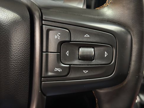 Used 2024 GMC Sierra 1500 AT4 w/ AT4 Premium Package image 29