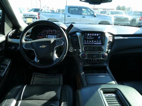 Used 2019 Chevrolet Suburban Premier image 24