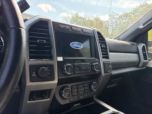 Used 2020 Ford F250 Lariat w/ Lariat Ultimate Package image 26