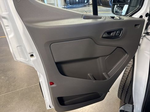 Used 2024 Ford Transit 250 Low Roof w/ Exterior Upgrade Package image 22