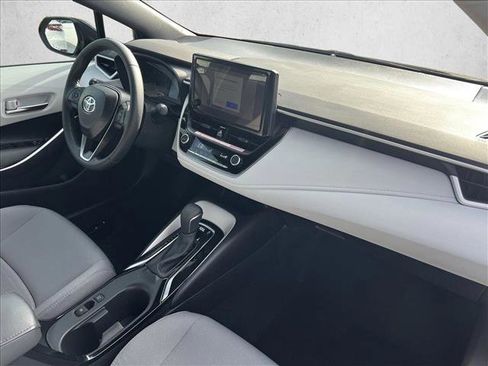 Certified 2025 Toyota Corolla SE image 23