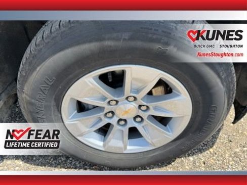 Used 2025 Chevrolet Silverado 1500 LT AWD/4WD image 13