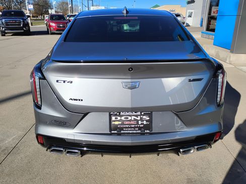 Used 2020 Cadillac CT4 V w/ Climate Package image 15