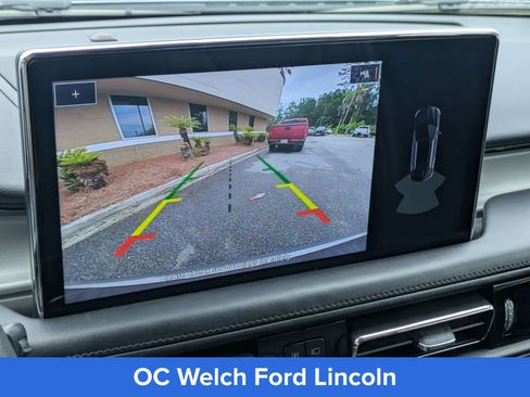 Certified 2022 Lincoln Nautilus FWD w/ Premium Package image 13