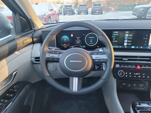 New 2026 Hyundai Tucson Limited image 14