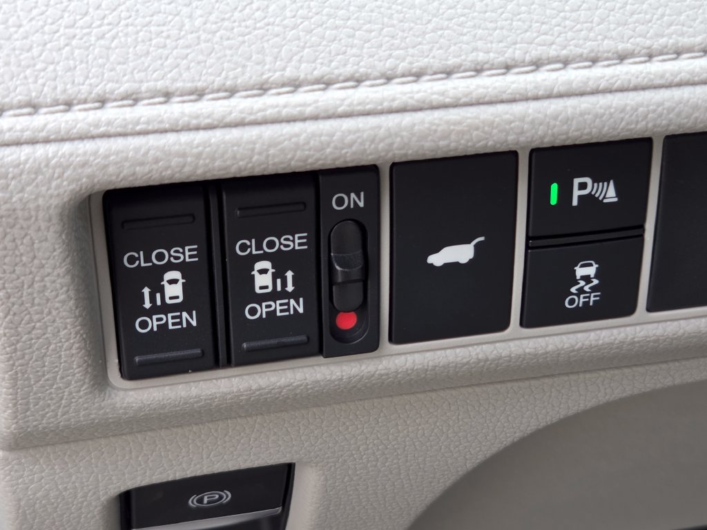 New 2027 Honda Odyssey Touring image 11