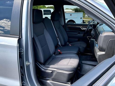 Used 2024 Chevrolet Silverado 1500 RST w/ Redline Edition AWD/4WD image 30