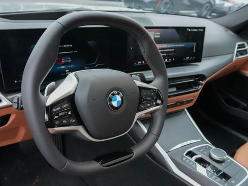 Used 2025 BMW 330i Sedan RWD image 10