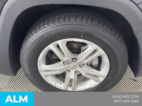Used 2024 GMC Terrain SLE AWD/4WD image 15