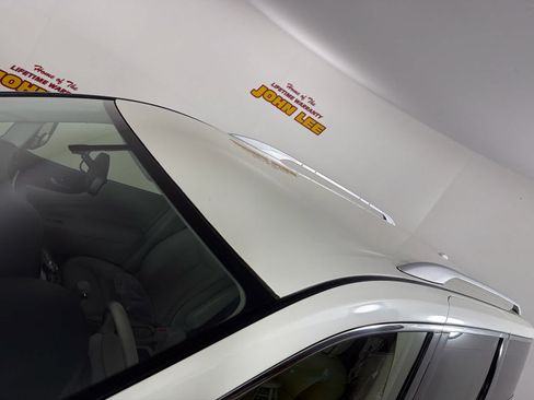 Used 2015 Nissan Quest SL FWD image 12