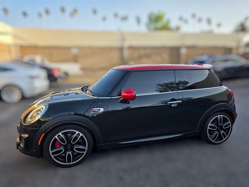 Used 2018 MINI Cooper John Cooper Works w/ Premium Package FWD image 2