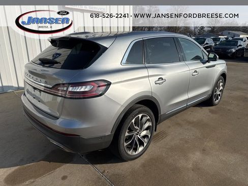 Used 2022 Lincoln Nautilus Reserve image 6