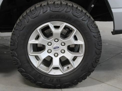 Used 2025 Ford F150 XLT w/ Equipment Group 301A Standard image 18